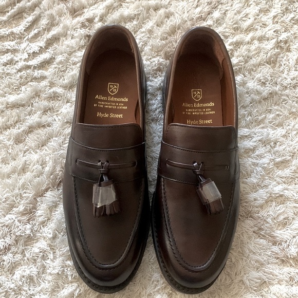 Allen Edmonds Other - Allen Edmonds Loafers